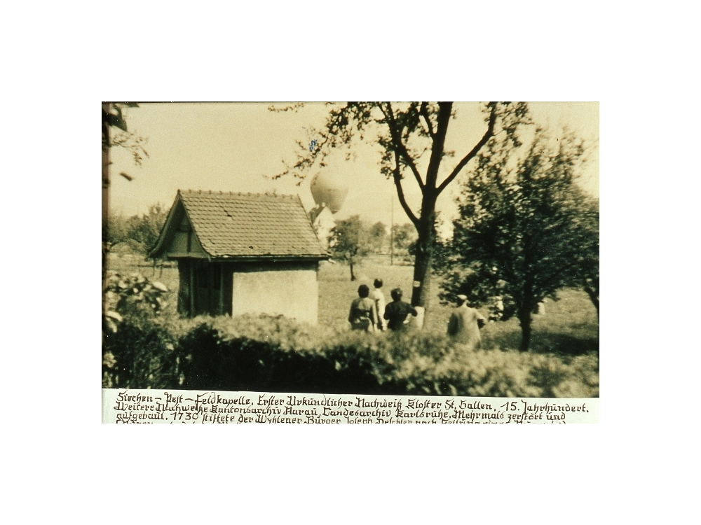 alte Feldkapelle an der Rheinfelderstr. Abriss 1964,  wieder aufgebaut von Ewald Kaiser, Einweihung 2000
Bild67