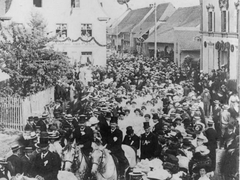 Fahnenweihe Männerchor Wyhlen 1911
rechts Kolonialwaren Bürgin
Kuechlin_057_50