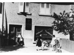 Bäckerei und Konditorei Hans Döbelin 1944 ;Rheinfelderstr. 3
Wyhlen_21
