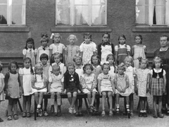 Hebelschule, 1. Klasse Mädchen 1941
Philipp_010
